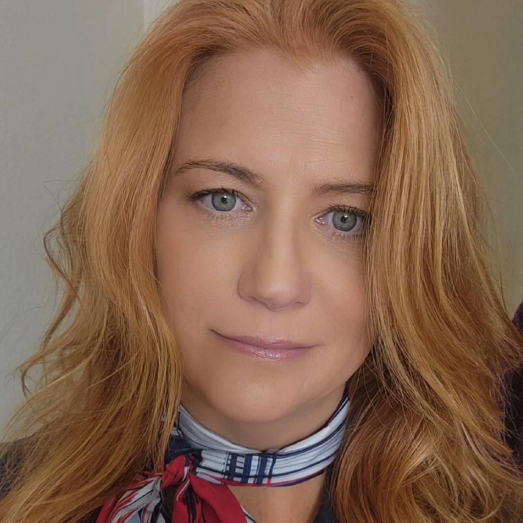 LISA PERROW