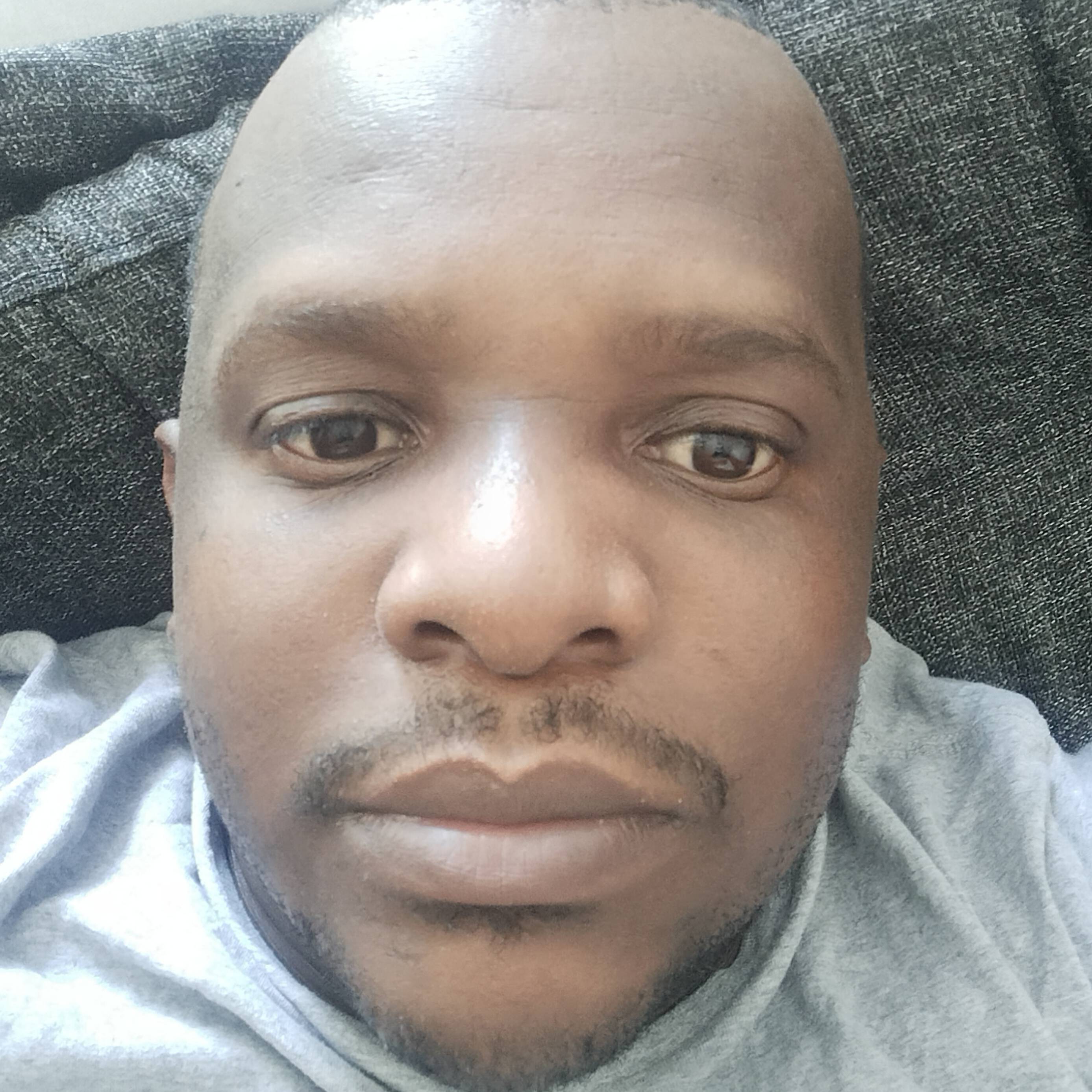 Mcebisi Yelani