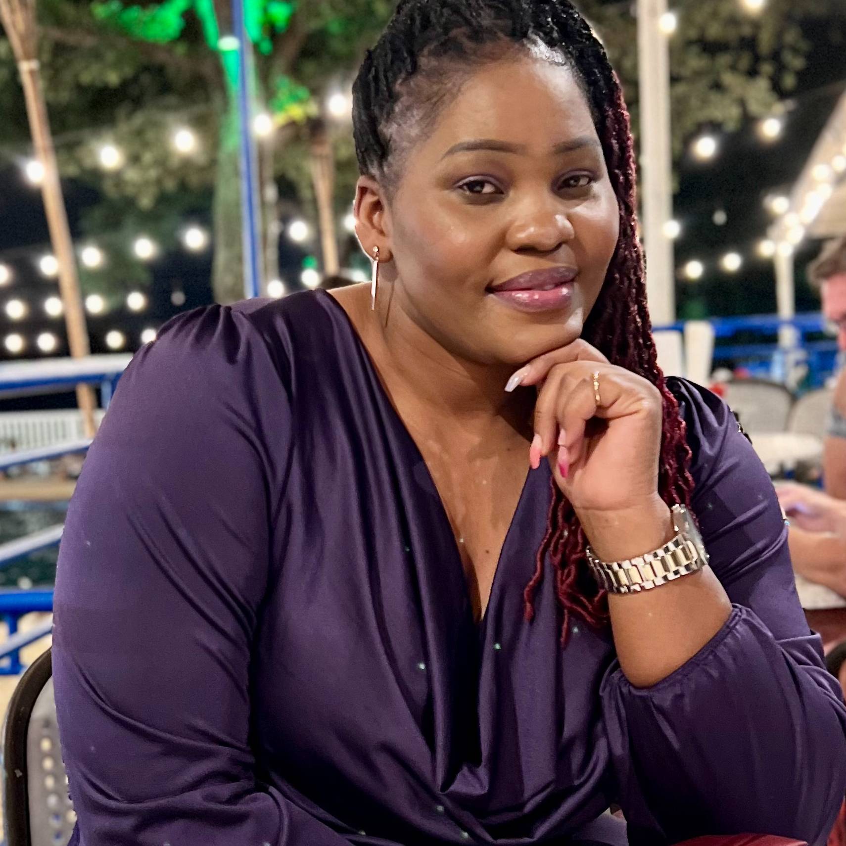 Chenayi Siachakanzwa