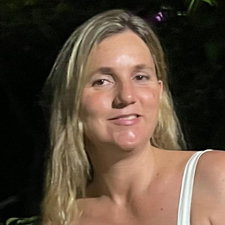 María Lorena Lopez Dibberns