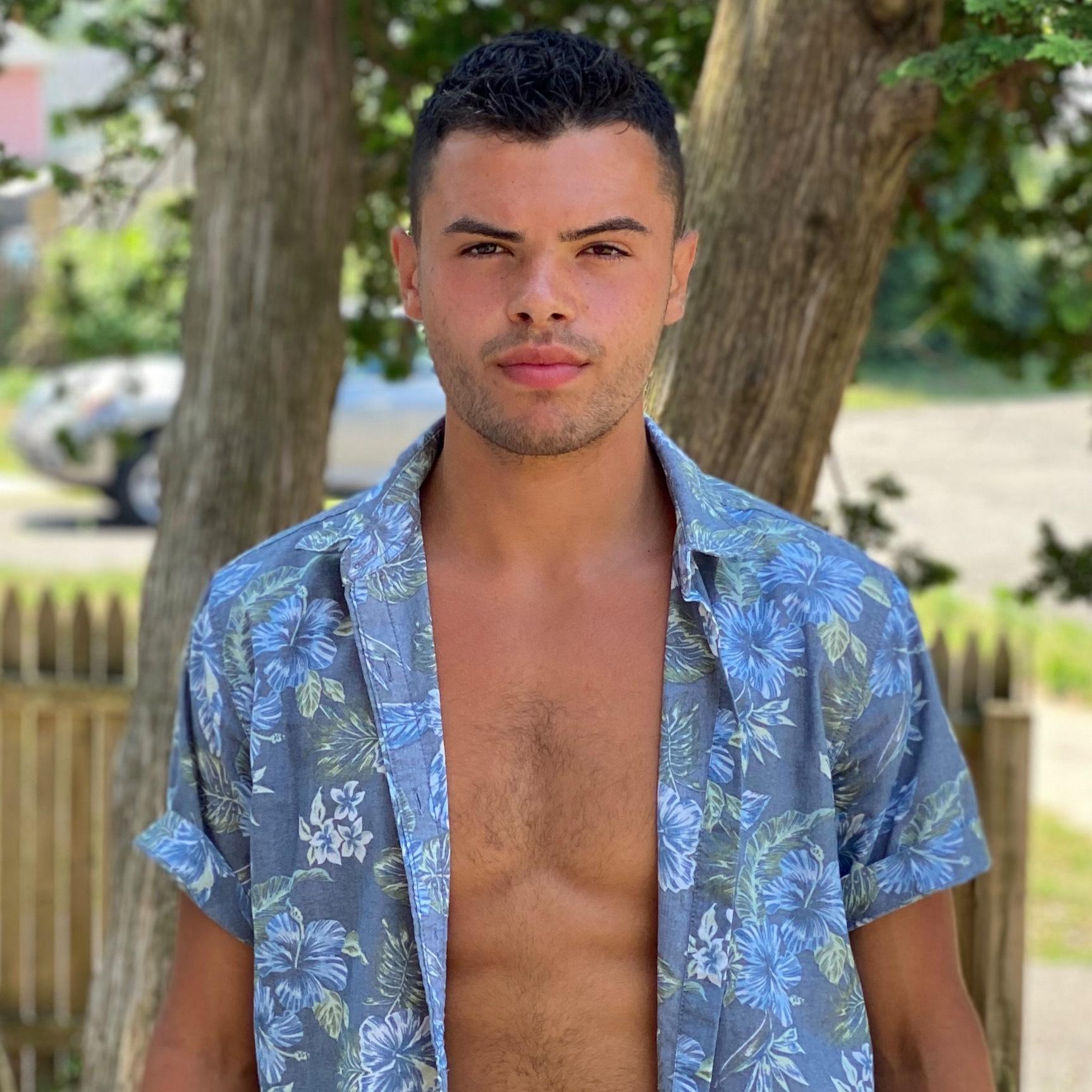 Ryan Matthew Santos Rena