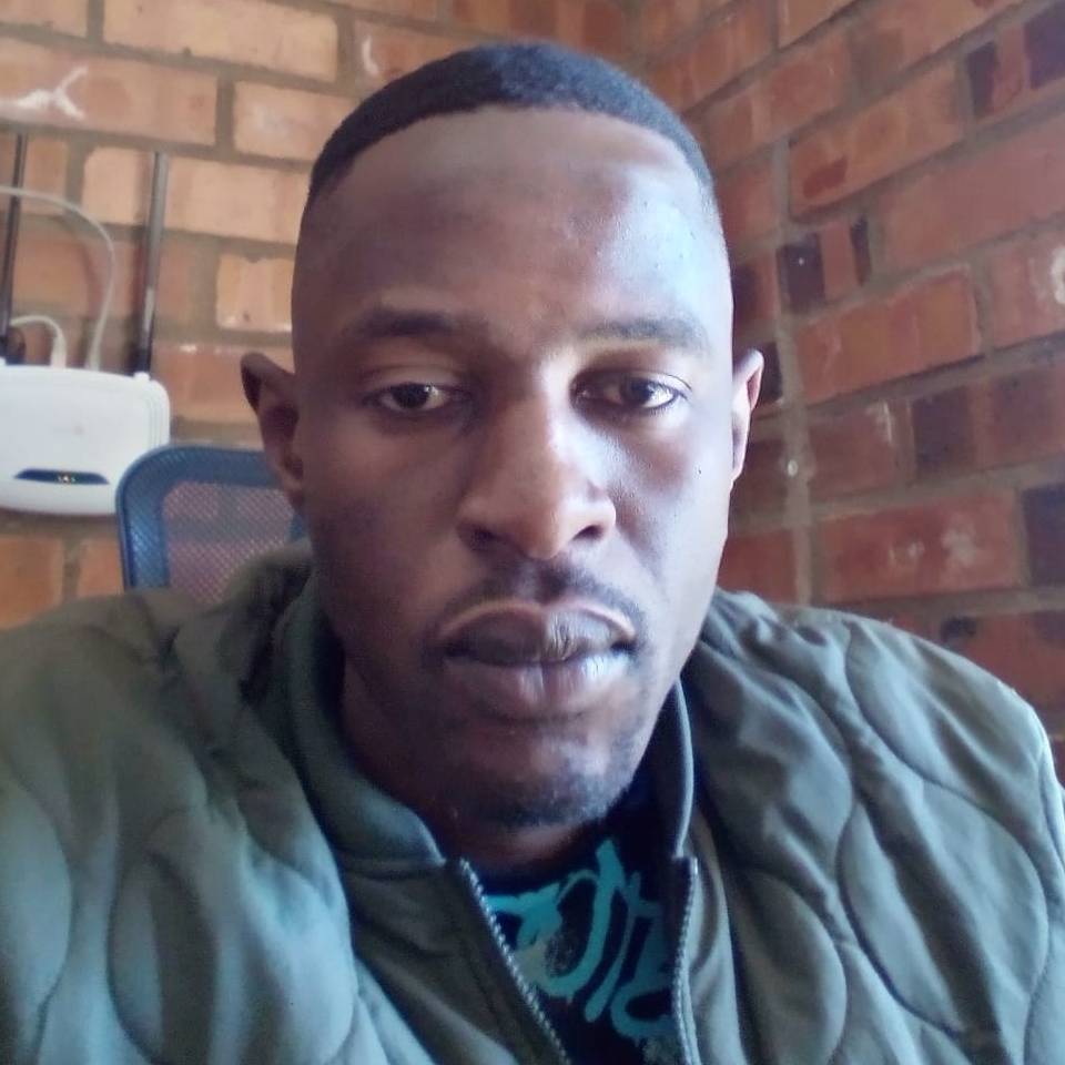 BAZEL KUDZAI MBOFANA