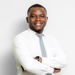 Oppong Kenneth