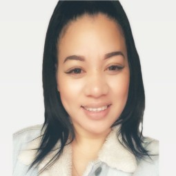 Akata Huynh