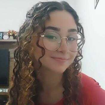 Victoria Sousa Candido Queiroz Moreira