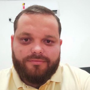 Dyeisson Fornaciari Bayer