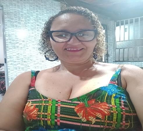 VIVIANE SOARES TOSTA