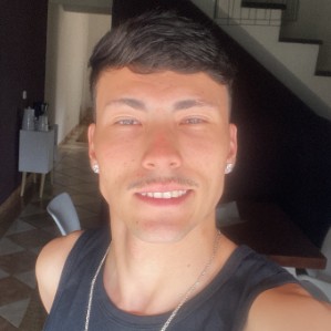 leonardo andrade gomes