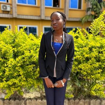 Annie Carele TEUSSI TEKEU