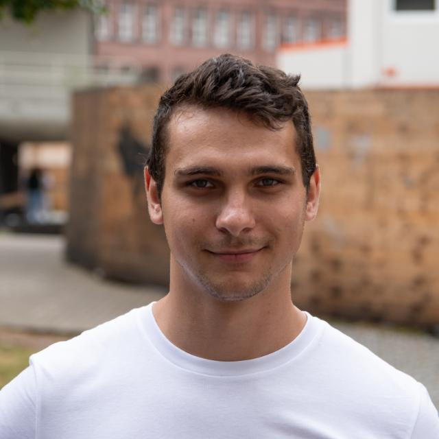 Sebastian Florian Reiter