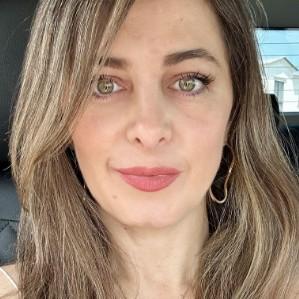 BRUNA LUCIA CARRION DOMINGUEZ