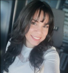 Evely Adrianza Morales