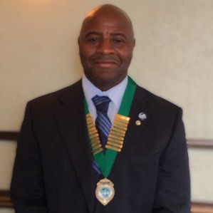 ALAN GAYLE