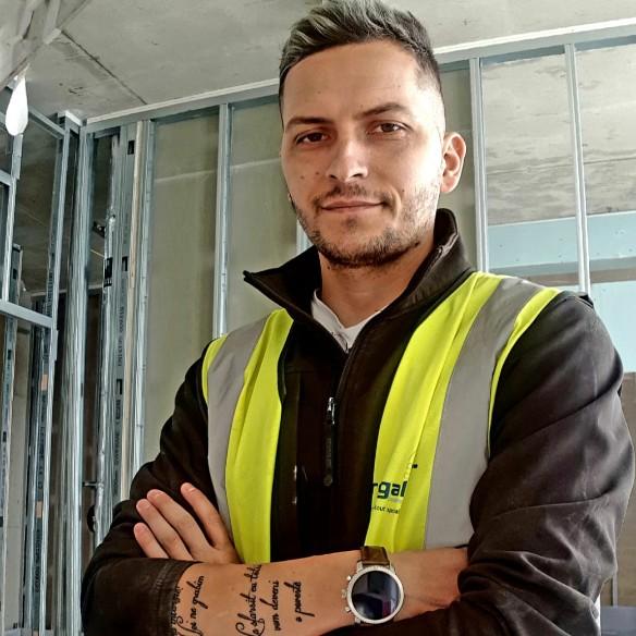 Cristian-Ionut Asimini