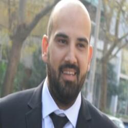ZACHARIAS KOURVOULIS