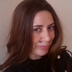 Hasna Lakhader