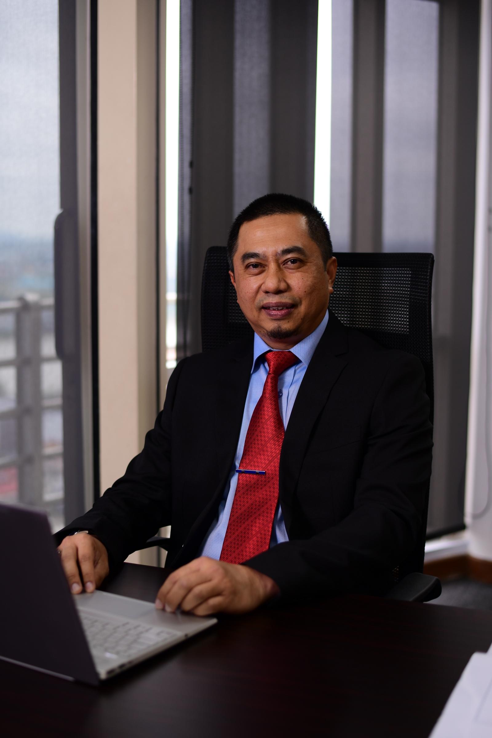 Ts. Suhardi B.Mohamad Ali Yakop