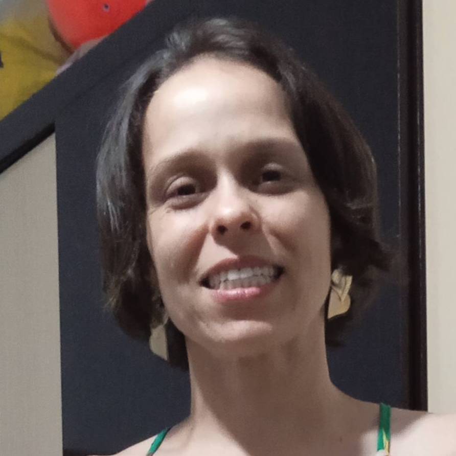 Lívia Santos de Oliveira