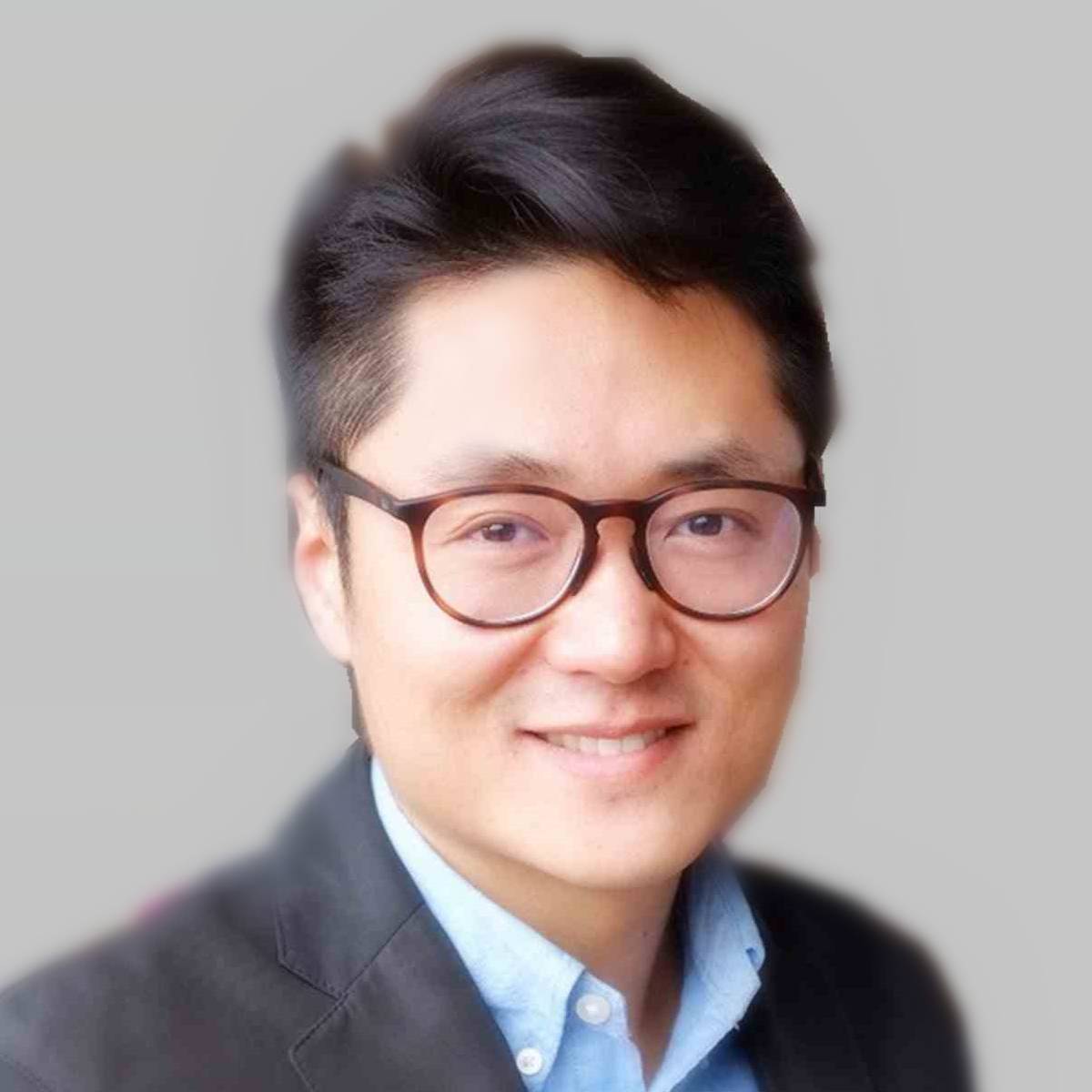Renjie Zhu