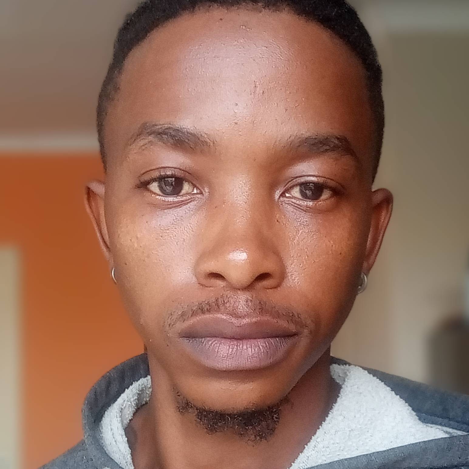 Lenny Tsholofelo