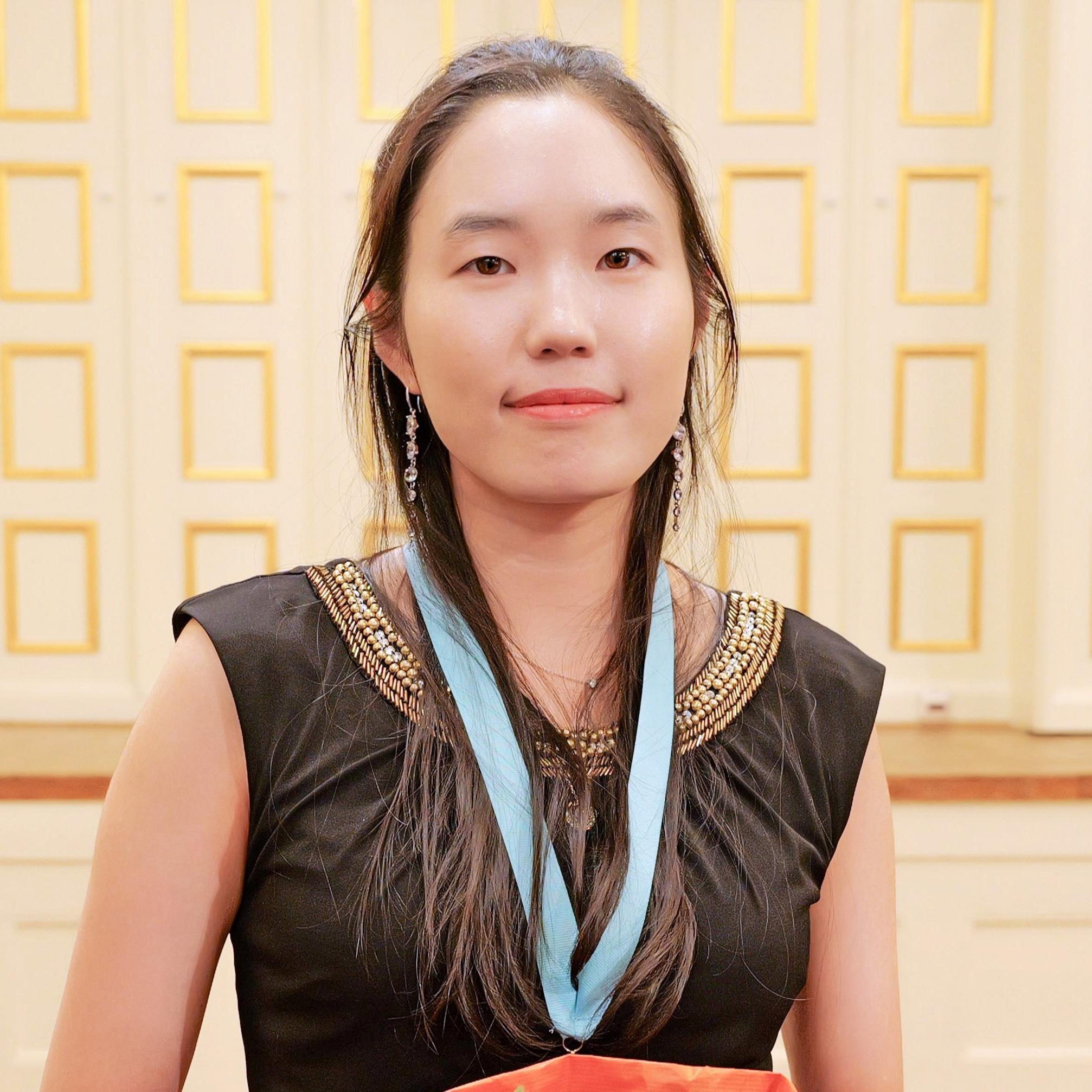 Soo Ji Lee