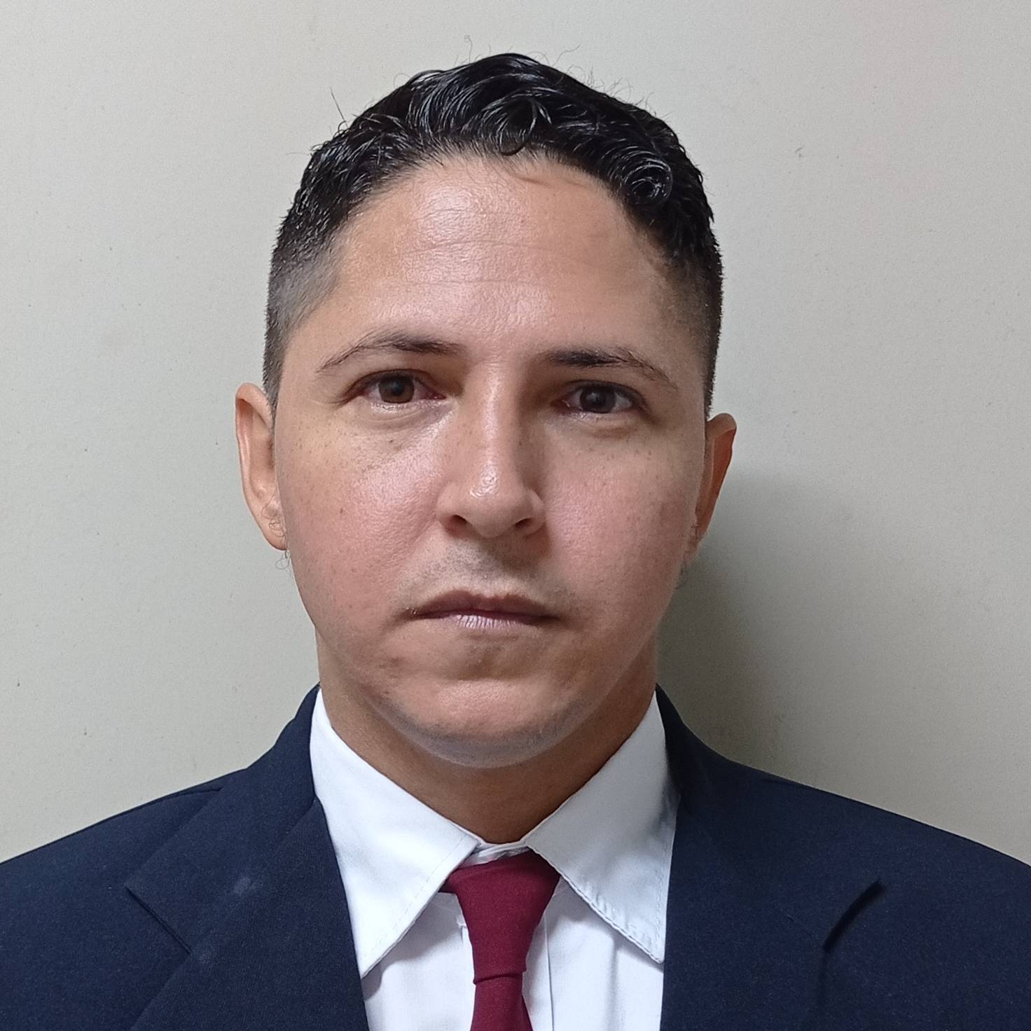 ERWIN BUSTAMANTE ARAUJO