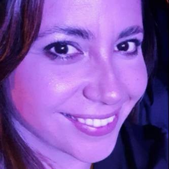 DÉBORA GISELLE VÁZQUEZ