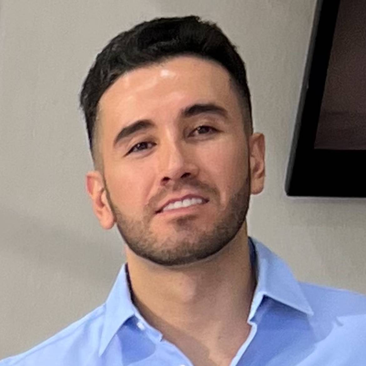 OSCAR TELLO PEREZ