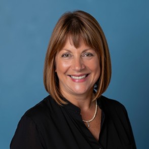 Jeannie Manos