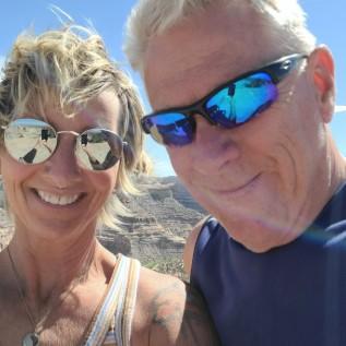 Dan & Shelly Thomas