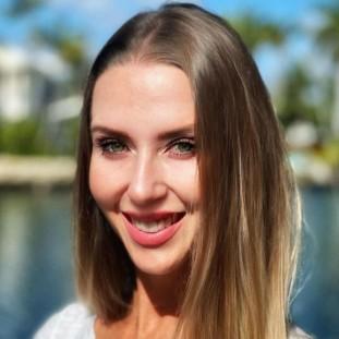 Nicole Viljoen Johnson