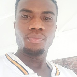 GLOIRE MWENEBATU