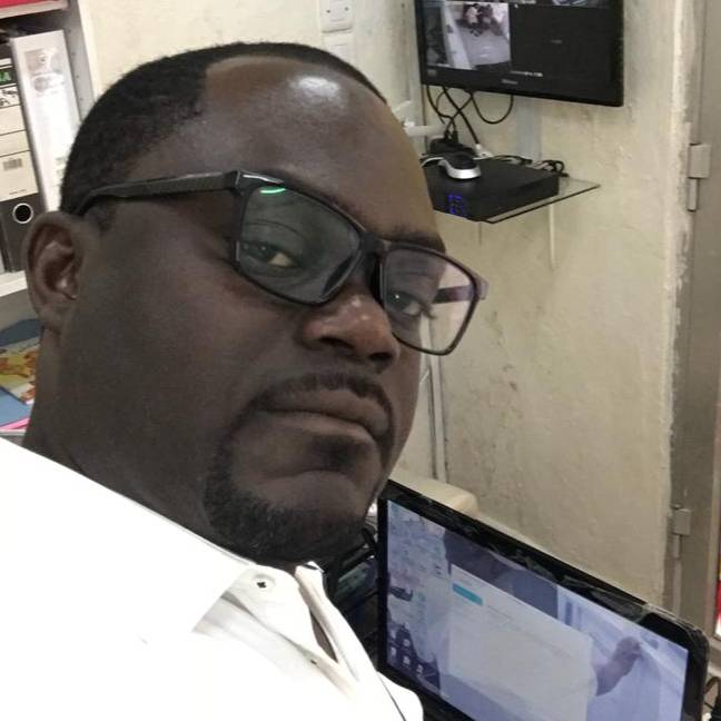 Hubert Kombila mba Ebozoo