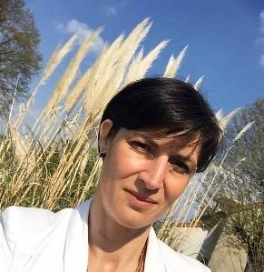 Coralie DEROCHE