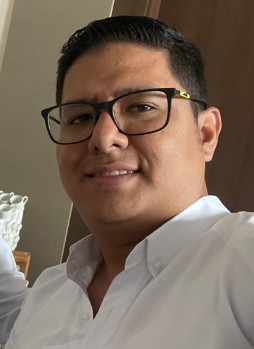 Adrian Arteaga Bailon
