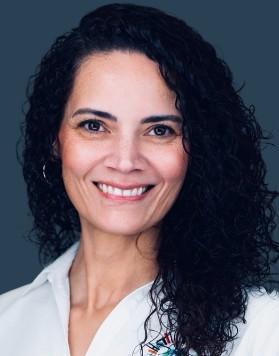 Adriana Lamar