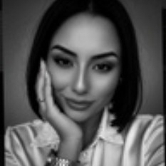 Lucero De la Cruz