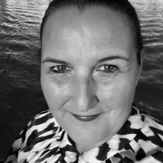 TRACY HAYES