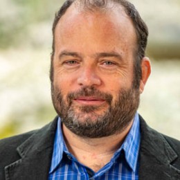 Keith Hollowell