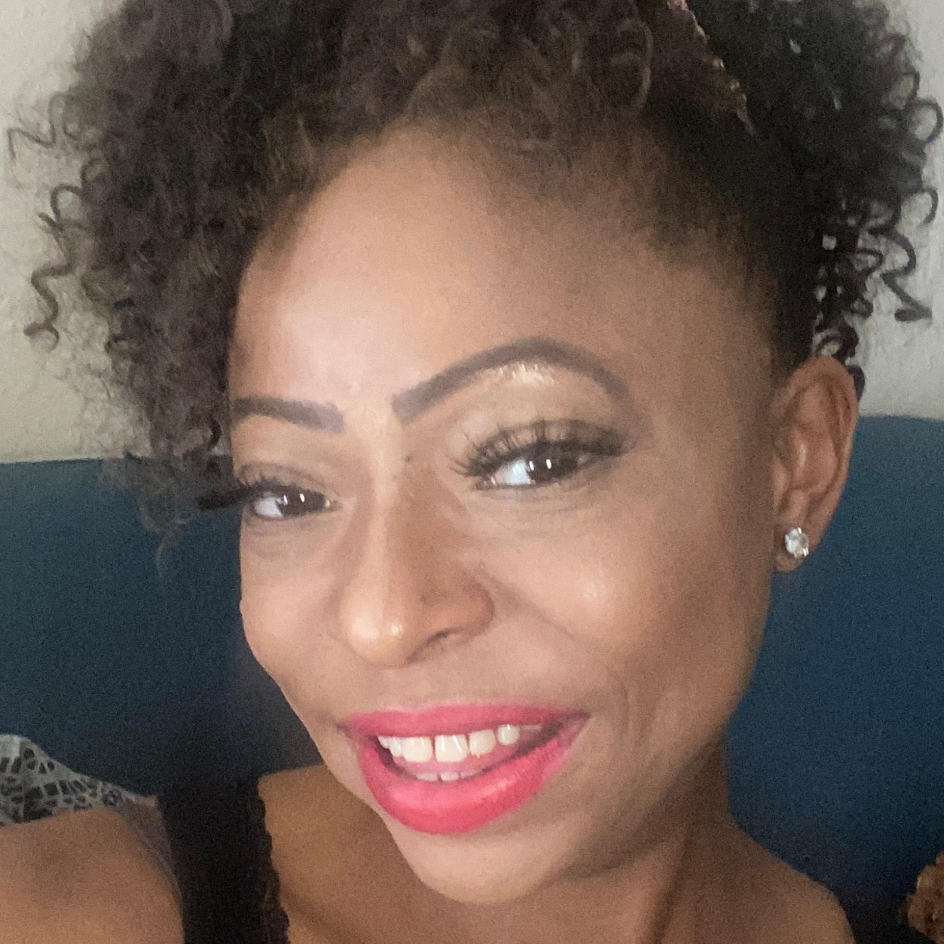 Ariel Booker