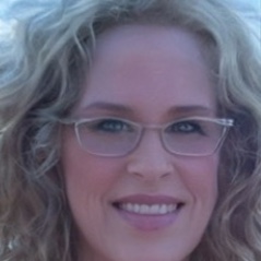 Sandra Harvey