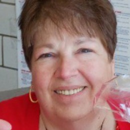 Lynne Smeltzer