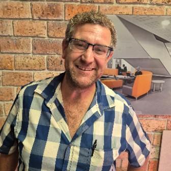 JOHN SCHOLTZ