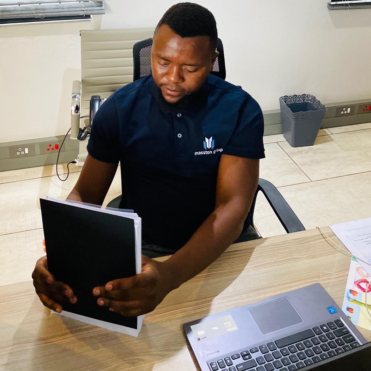 Vhahangwele Thovhakale