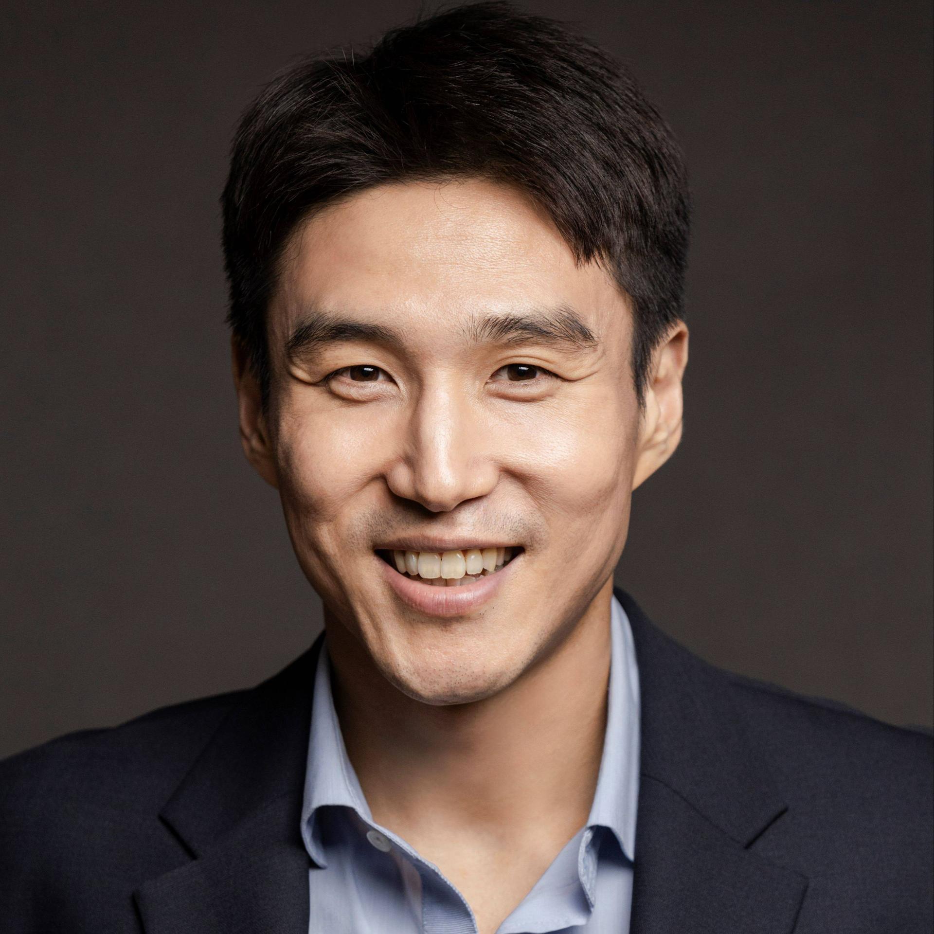 Won Hee Lee