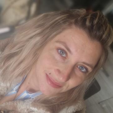 LAETITIA HARDY