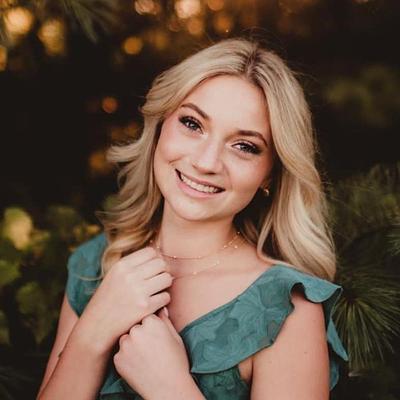 ELIZABETH URBANIAK