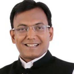 Dr Prabhat Krishna