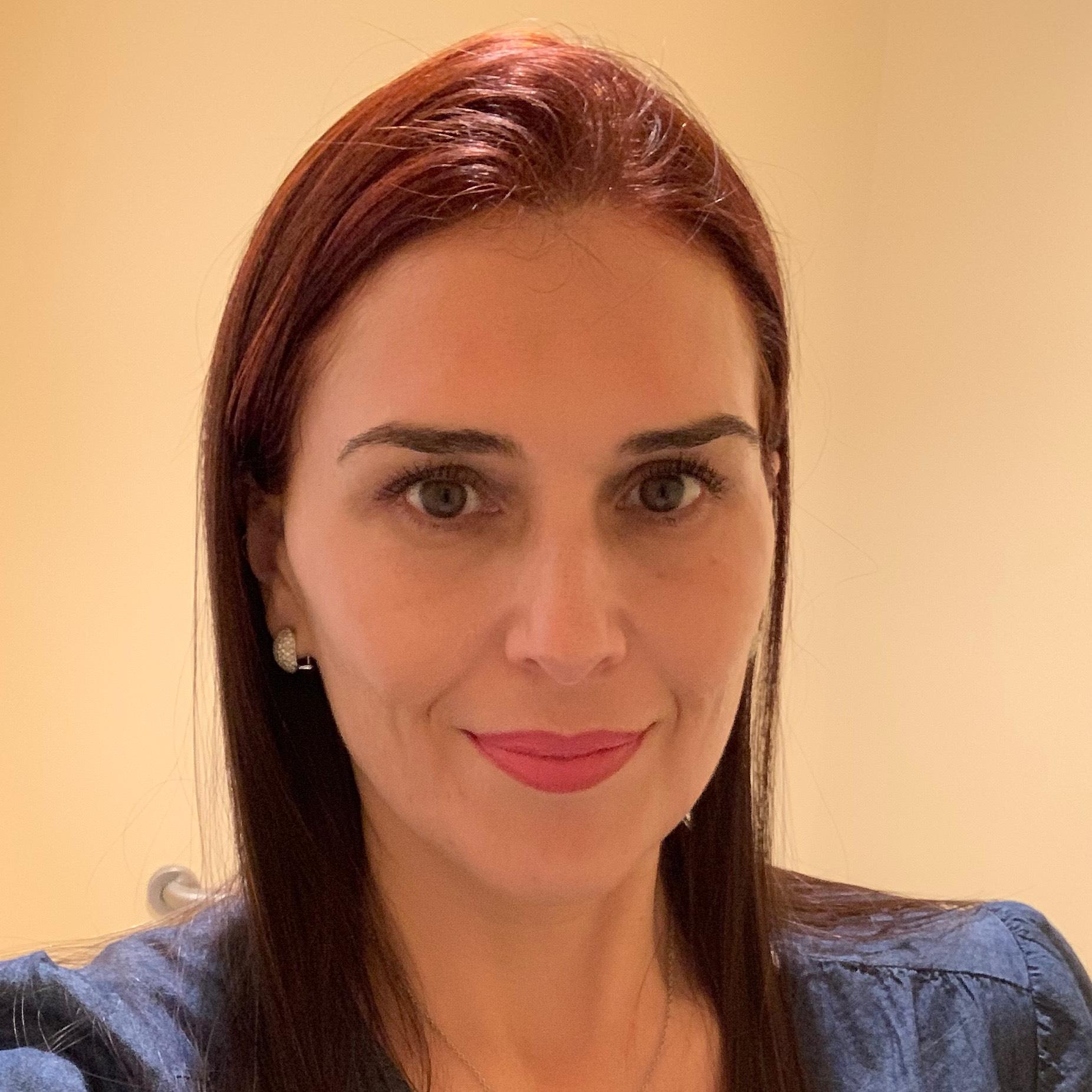 ELISABET MALVAREZ