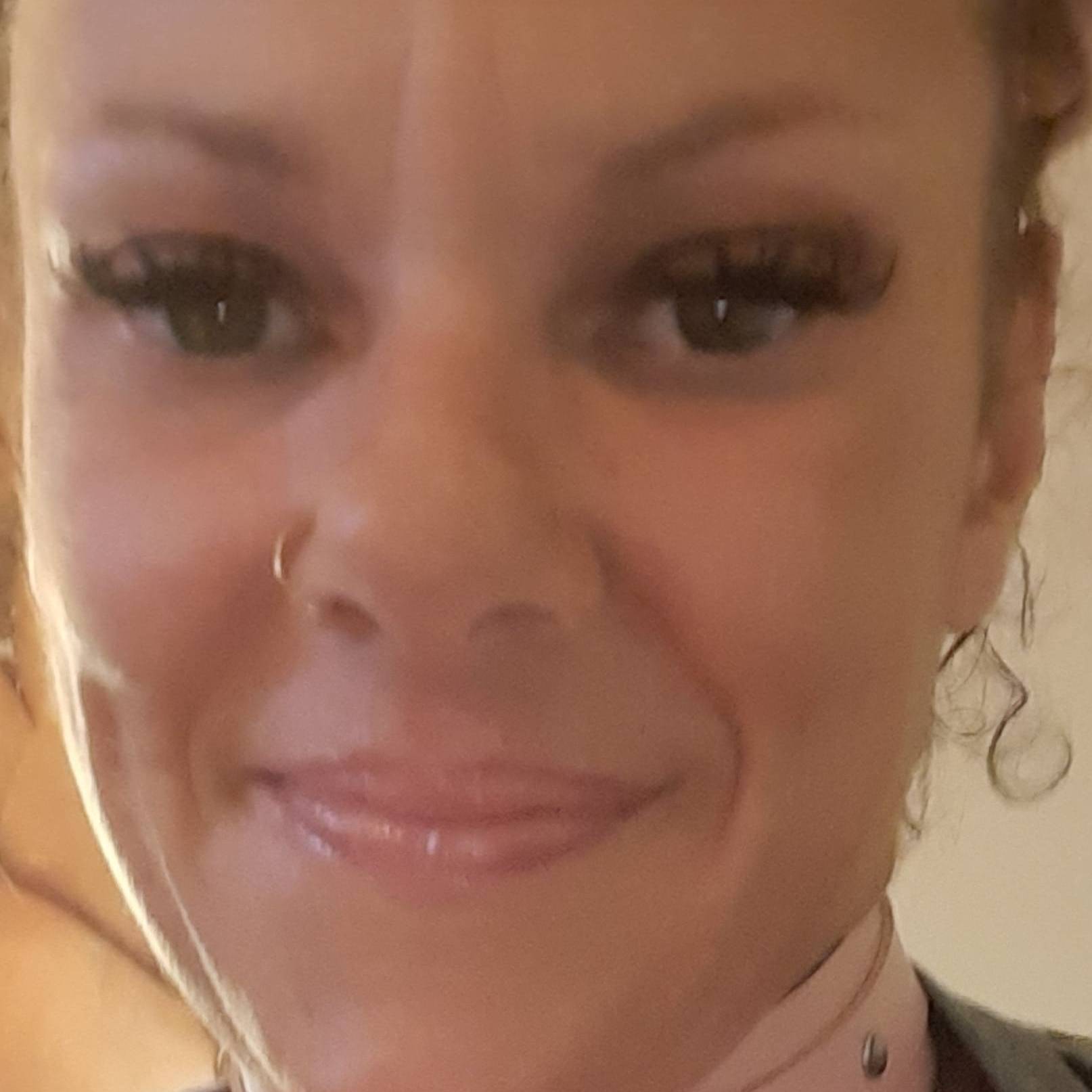 Paula Thompson